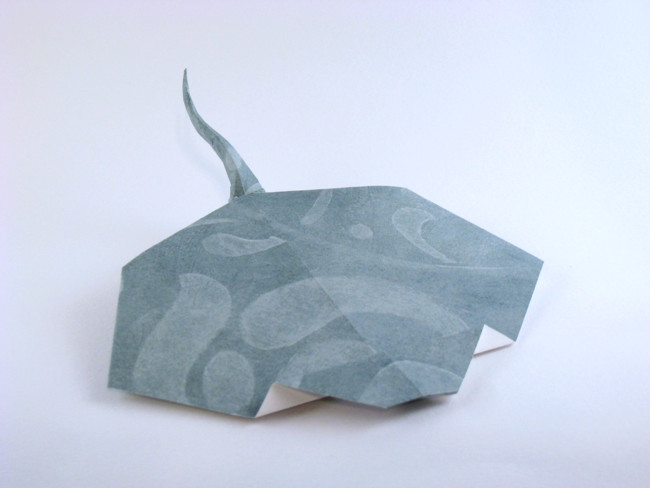 Origami Ray by Robert J. Lang. Folded from a square of scrapbooking paper by Gilad Aharoni on giladorigami.com