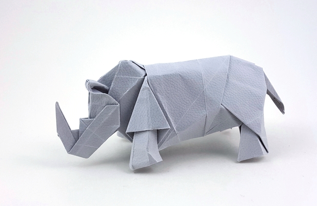 Origami Rhinoceros by Hideo Komatsu. Folded from a square of Lizard-Hide paper by Gilad Aharoni on giladorigami.com