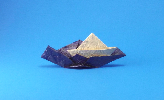 Origami Sailing boat in sea - setting sail by Joseph Fleming. Foloded from a rectangle of scrapbooking paper by Gilad Aharoni on giladorigami.com