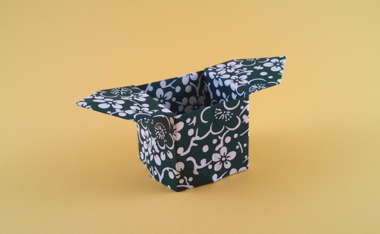 Origami Candy box by Traditional. Folded by Gilad Aharoni on giladorigami.com
