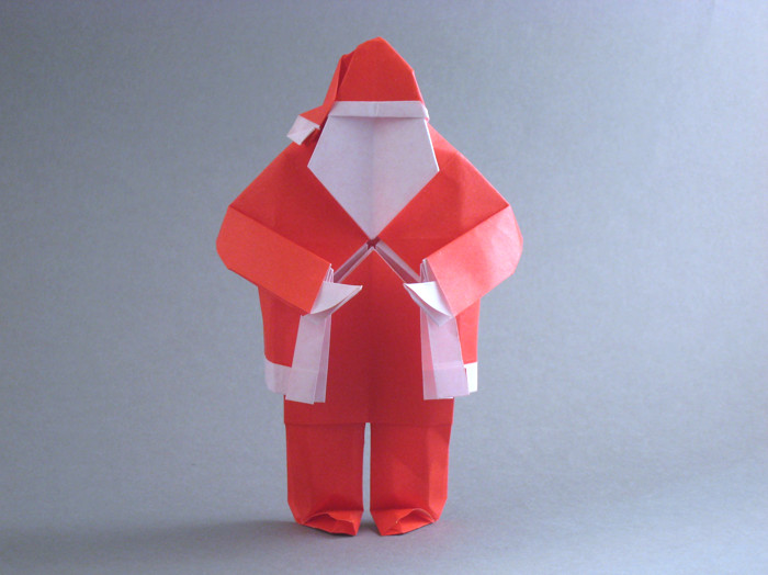 Origami Santa Claus by Steven Casey. Folded from a square of origami paper by Gilad Aharoni on giladorigami.com