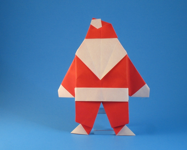 Origami Santa Claus by Steven Casey. Folded from 2 squares of origami paper by Gilad Aharoni on giladorigami.com