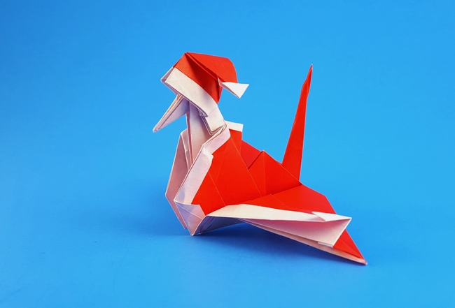 Origami Santa crane by Arisawa Yuga. Folded by Gilad Aharoni on giladorigami.com
