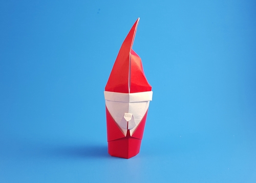 Origami Santa Claus by Cristina Lorimer Givone. Folded by Gilad Aharoni on giladorigami.com