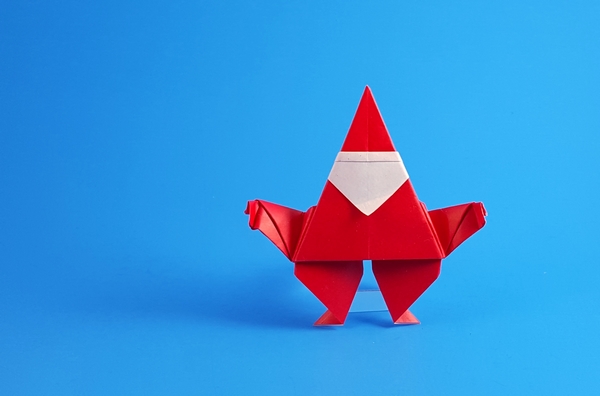 Origami Santa Claus by Alfredo Giunta. Folded from a square of origami paper by Gilad Aharoni on giladorigami.com