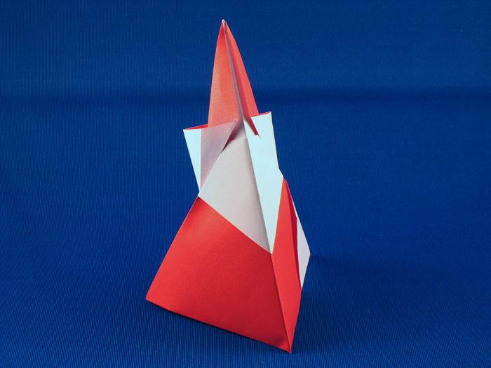 Origami Santa Claus by Hideo Komatsu. Folded by Gilad Aharoni on giladorigami.com