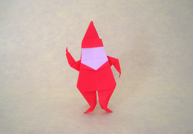 Origami Santa Claus by John Montroll. Folded from a square of origami paper by Gilad Aharoni on giladorigami.com