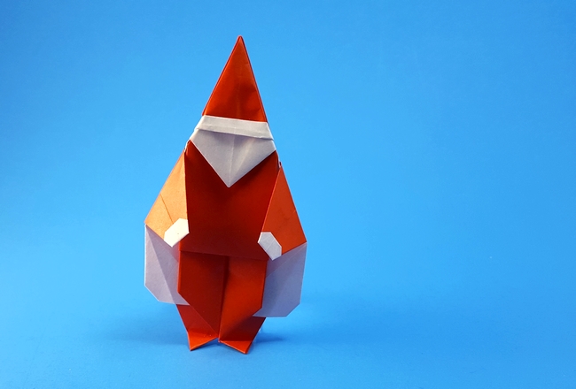 Origami Santa Claus by Miyajima Noboru. Folded from a square of origami paper by Gilad Aharoni on giladorigami.com