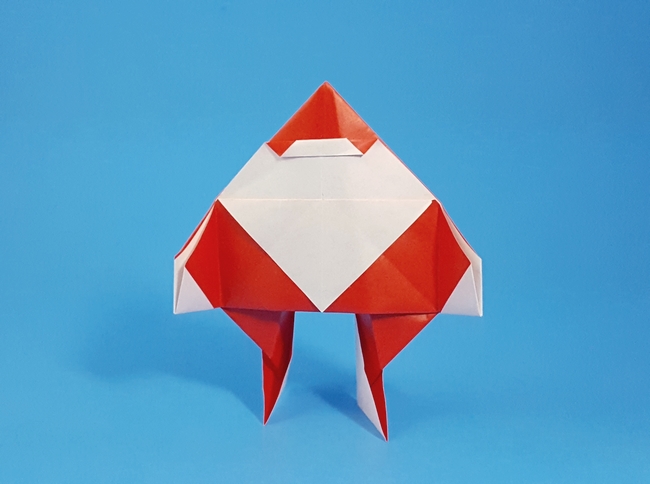 Origami Santa Claus by Katsushi Nosho. Folded from a square of origami paper by Gilad Aharoni on giladorigami.com
