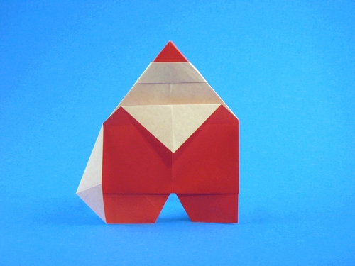 Origami Santa Claus by Katsushi Nosho. Folded from a square of origami paper by Gilad Aharoni on giladorigami.com