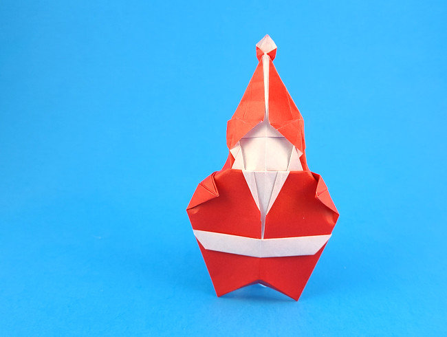 Origami Santa Claus by Pham Hoang Tuan. Folded from a square of origami paper by Gilad Aharoni on giladorigami.com