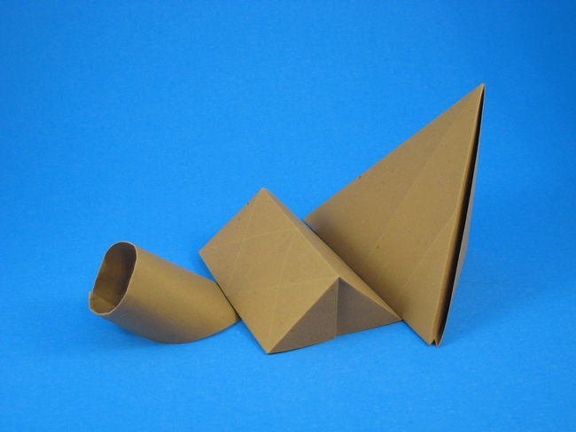 Origami Shipwreck by David Mitchell. Folded by Gilad Aharoni on giladorigami.com