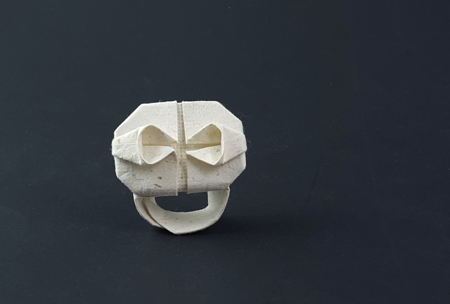 Origami Skull ring by Kunihiko Kasahara. Folded by Gilad Aharoni on giladorigami.com
