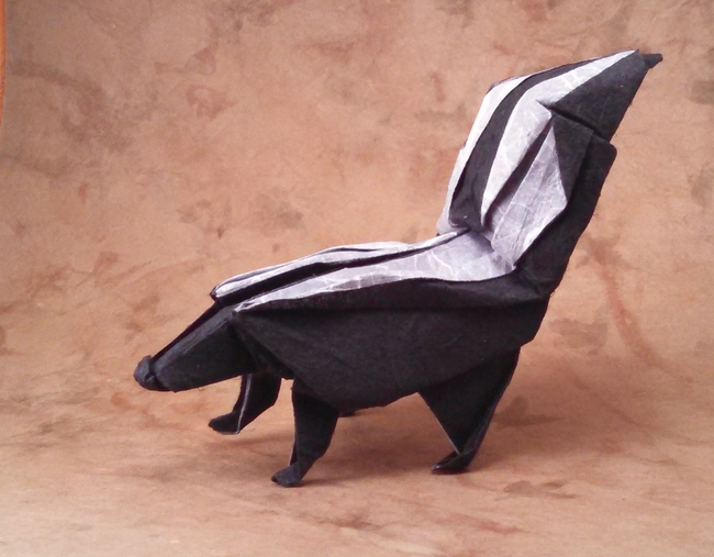 Origami Skunk by David Llanque. Folded by Gilad Aharoni on giladorigami.com