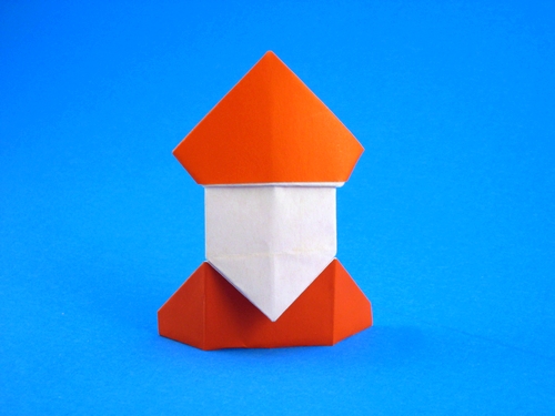Origami St. Nickolas by David Petty. Folded from a rectangle of origami paper by Gilad Aharoni on giladorigami.com