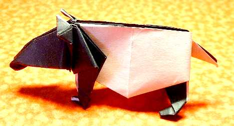 Origami Malayan tapir by Jun Maekawa. Folded from a square of origami paper by Gilad Aharoni on giladorigami.com