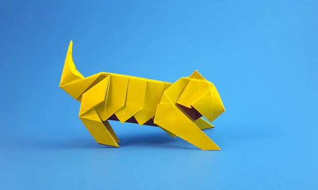 Origami Tiger by Oriol Esteve. Folded by Gilad Aharoni on giladorigami.com