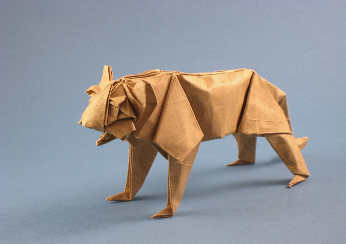 Origami Tiger by Miyajima Noboru. Wet-folded from a square of Elephant-Hide paper by Gilad Aharoni on giladorigami.com
