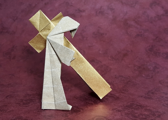Origami To Calvary (Jesus carrying cross) by Neal Elias. Folded by Gilad Aharoni on giladorigami.com