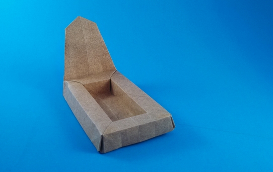 Origami Tomb by Nick Robinson. Folded from a rectangle of Elephant-Hide by Gilad Aharoni on giladorigami.com