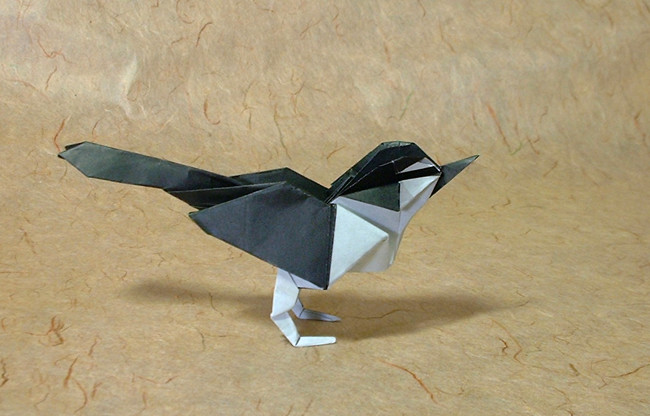 Origami Wagtail by Seiji Nishikawa. Folded by Gilad Aharoni on giladorigami.com