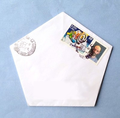 Origami Pent-envelope by Michel Grand on giladorigami.com
