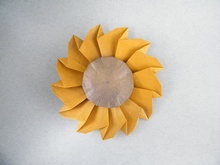 Origami Gaillardia by Meenakshi Mukerji on giladorigami.com