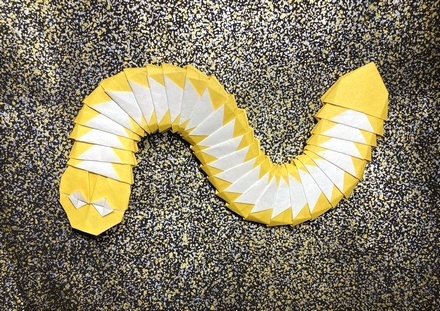 Origami Snake by Ben Goldberger on giladorigami.com