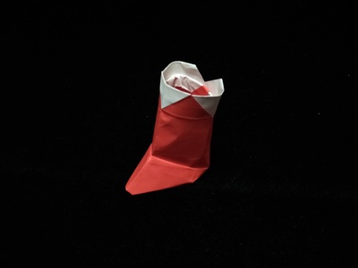 Origami Christmas boots by Gohara Toshio on giladorigami.com