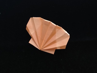 Origami Japanese bay scallop by Kodama Isao on giladorigami.com