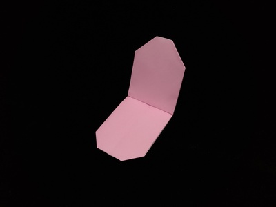 Origami Legless chair by Kobayashi Toshihiko on giladorigami.com