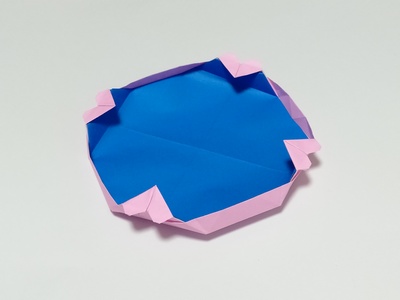 Origami Octagonal dish with 4 hearts by Kuwabara Sayoko on giladorigami.com