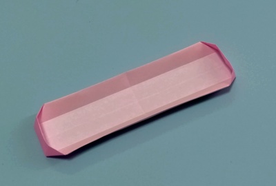 Origami Pencil tray by Tomino Taiko on giladorigami.com