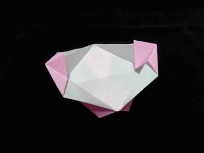 Origami Receptacle by Sumida Noriko on giladorigami.com