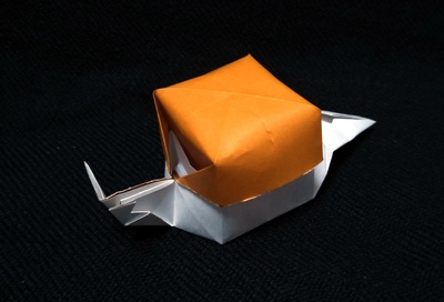 Origami Snail box by Nashimoto Ryuko on giladorigami.com