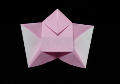 Origami Yakko shaped star by Takagi Hiromi on giladorigami.com